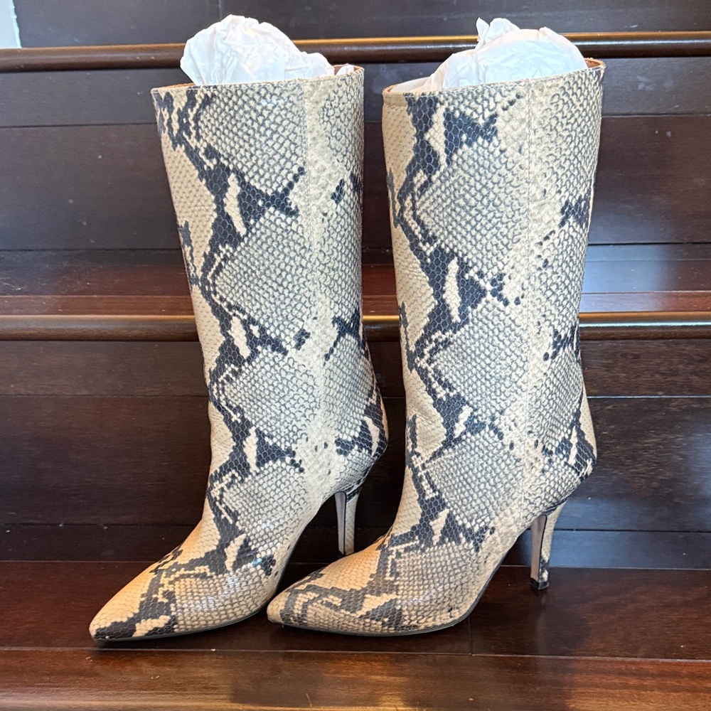 Paris Texas Beige and Black Snakeskin mid calve Heeled Boots Size 41